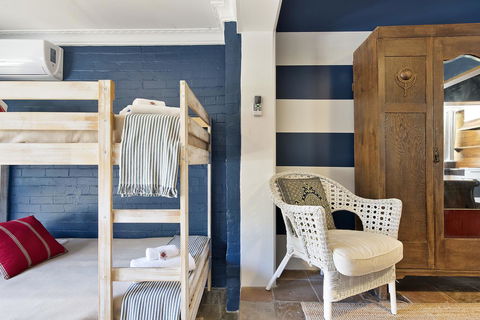Designer Studios Manly - New Castle Holiday 14