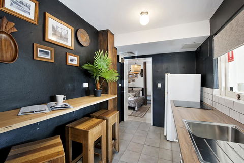 Designer Studios Manly - New Castle Holiday 37