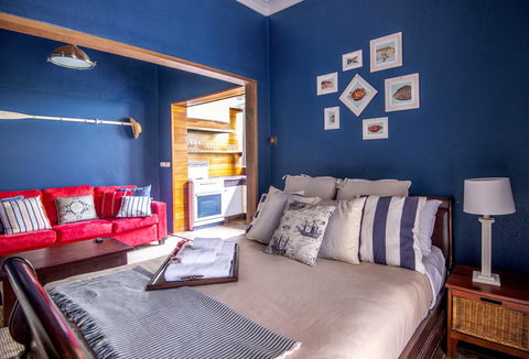 Designer Studios Manly - New Castle Holiday 13