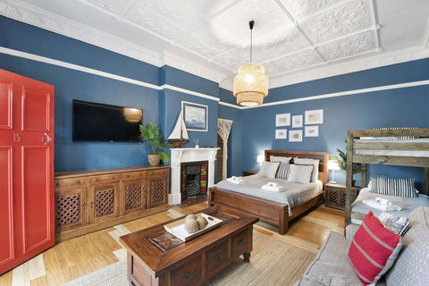 Designer Studios Manly - New Castle Holiday 5