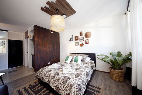 Designer Studios Manly - New Castle Holiday 26