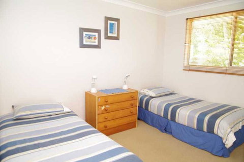 Coastwatch, 26 Comara Terrace - New Castle Holiday 8