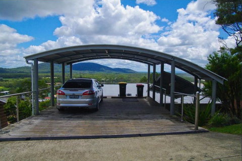 Coastwatch, 26 Comara Terrace - New Castle Holiday 9