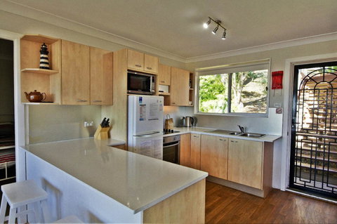 Coastwatch, 26 Comara Terrace - New Castle Holiday 2
