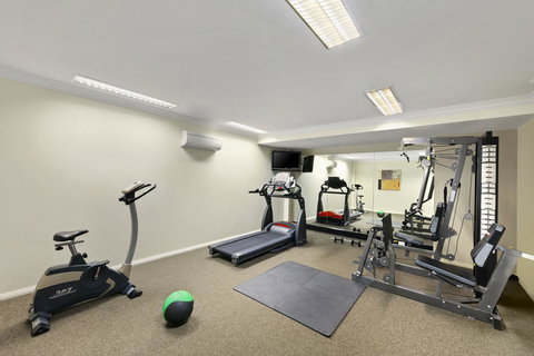 Quest Singleton - New Castle Holiday 1