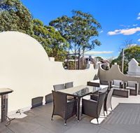 Glebe Self-Contained Modern One-Bedroom Apartments - New Castle Holiday