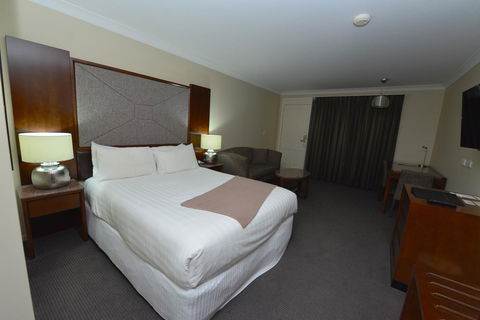 Winning Post Motor Inn - New Castle Holiday 19