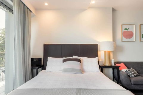 Scandi Beach Apartment - New Castle Holiday 2