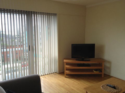 Waterview Apartments - New Castle Holiday 12