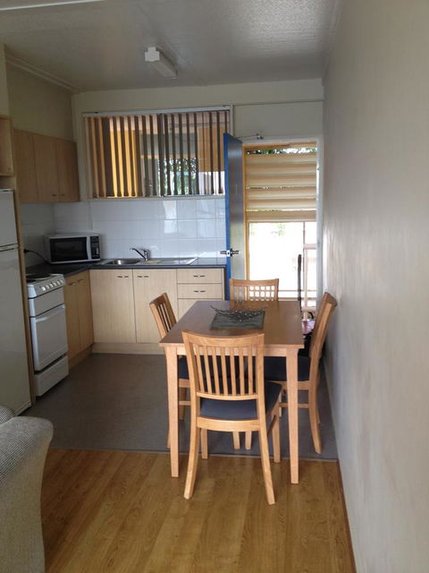 Waterview Apartments - New Castle Holiday 4