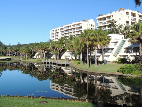 Charlesworth Bay Beach Resort - New Castle Holiday 0