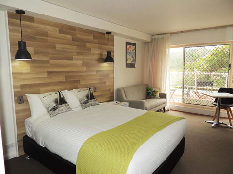 Charlesworth Bay Beach Resort - New Castle Holiday 32