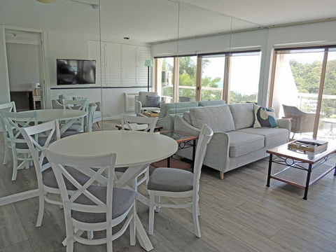 Charlesworth Bay Beach Resort - New Castle Holiday 10