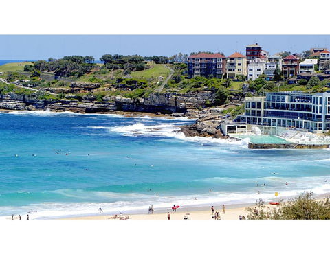 Huge Garden Apartment In The Heart Of Bondi Beach - New Castle Holiday 35