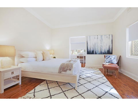 Huge Garden Apartment In The Heart Of Bondi Beach - New Castle Holiday 8