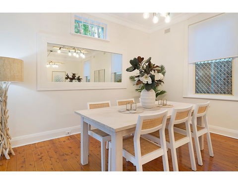 Huge Garden Apartment In The Heart Of Bondi Beach - New Castle Holiday 30