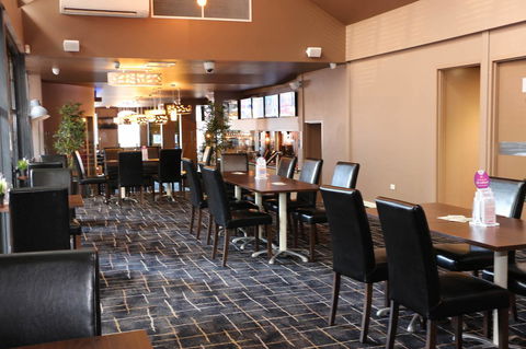 Glasgow Arms Hotel Ultimo - New Castle Holiday 6