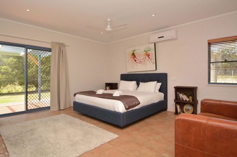 JE Guesthouse, Central To All The Hunter Valley Has To Offer - New Castle Holiday 17