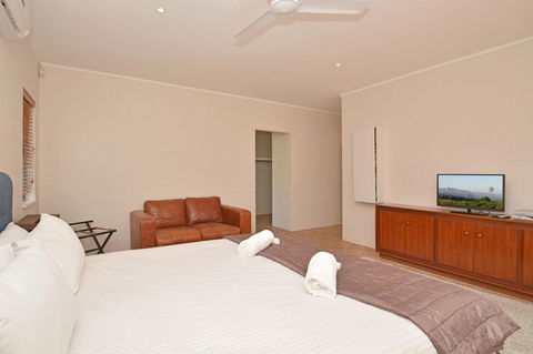 JE Guesthouse, Central To All The Hunter Valley Has To Offer - New Castle Holiday 18
