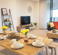 SkyGarden Sydney Olympic Park 3  4 bedroom City view - New Castle Holiday