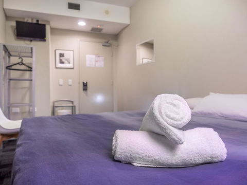 Big Backpackers Hostel - New Castle Holiday 2