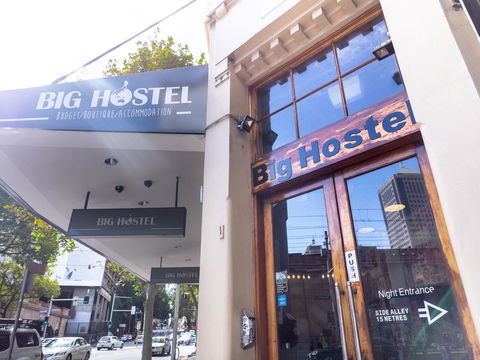 Big Backpackers Hostel - New Castle Holiday 36