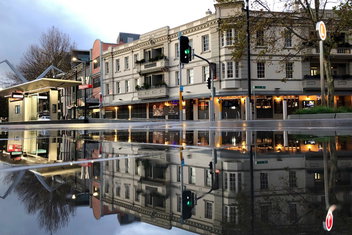 The Lucky Hotel with New Castle Holiday