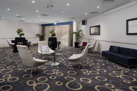 Rydges Parramatta - New Castle Holiday 41