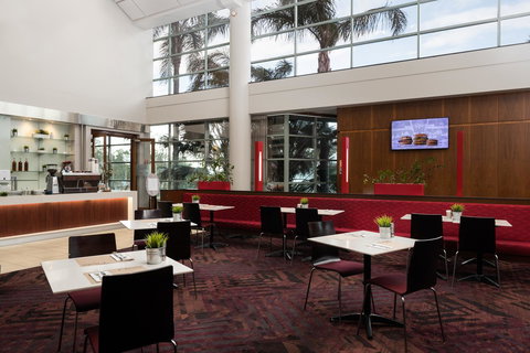 Rydges Parramatta - New Castle Holiday 19