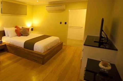 Aabi's At Byron - New Castle Holiday 8