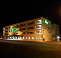 Palms Bed and Breakfast - New Castle Holiday