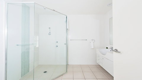 Pacific Blue, Salamander Bay - New Castle Holiday 17