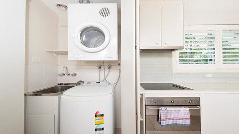 Pacific Blue, Salamander Bay - New Castle Holiday 36