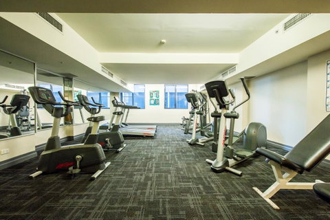 Seasons Harbour Plaza - New Castle Holiday 31