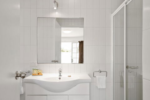 Wollongbar Motel - New Castle Holiday 34