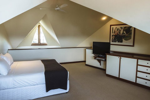 Beach Hotel Resort - New Castle Holiday 44