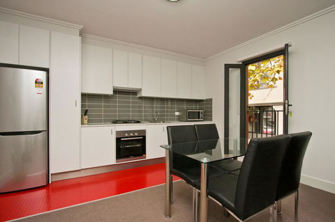 The Star Apartments - New Castle Holiday 4