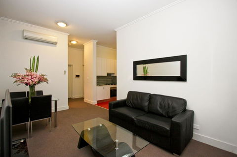 The Star Apartments - New Castle Holiday 6