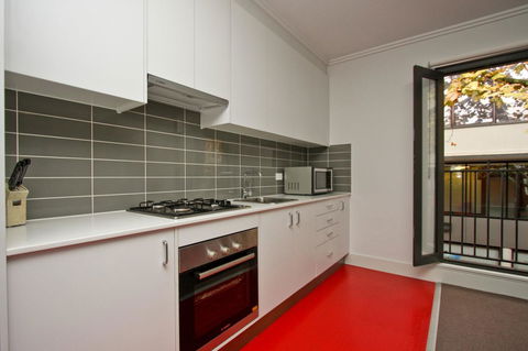 The Star Apartments - New Castle Holiday 9