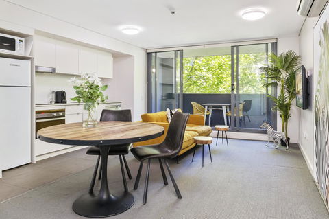 Terminus Apartment Hotel, Ascend Hotel Collection - New Castle Holiday 10