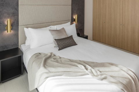 SKYE Suites Sydney - New Castle Holiday 15