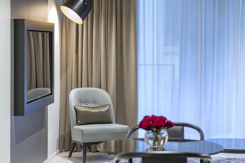 SKYE Suites Sydney - New Castle Holiday 11