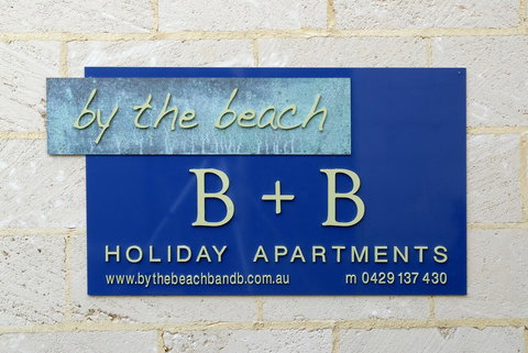 By The Beach B&B Self Contained Apartments - New Castle Holiday 27