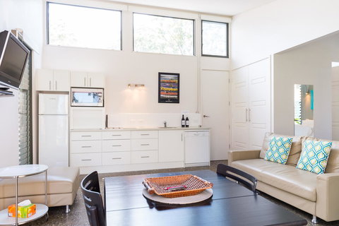 By The Beach B&B Self Contained Apartments - New Castle Holiday 15