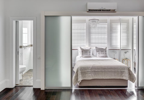 Regents Court Sydney - New Castle Holiday 16