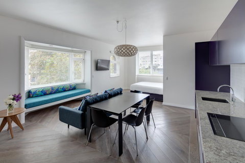 Regents Court Sydney - New Castle Holiday 20