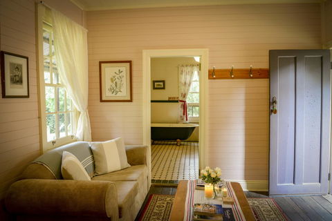 Arcadia - The Barn Cottage & Rosehill Cottage - New Castle Holiday 20