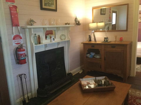 Arcadia - The Barn Cottage & Rosehill Cottage - New Castle Holiday 22