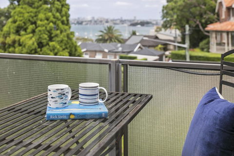 Summery, Spacious 4 Bed Home In Kurraba Point - New Castle Holiday 14
