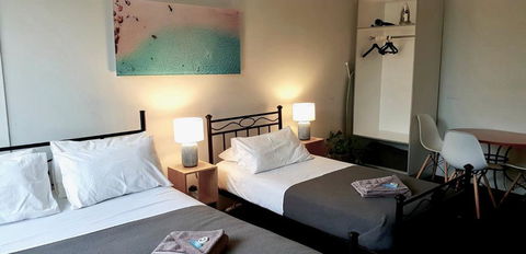 Manly Beachside Apartments - New Castle Holiday 7